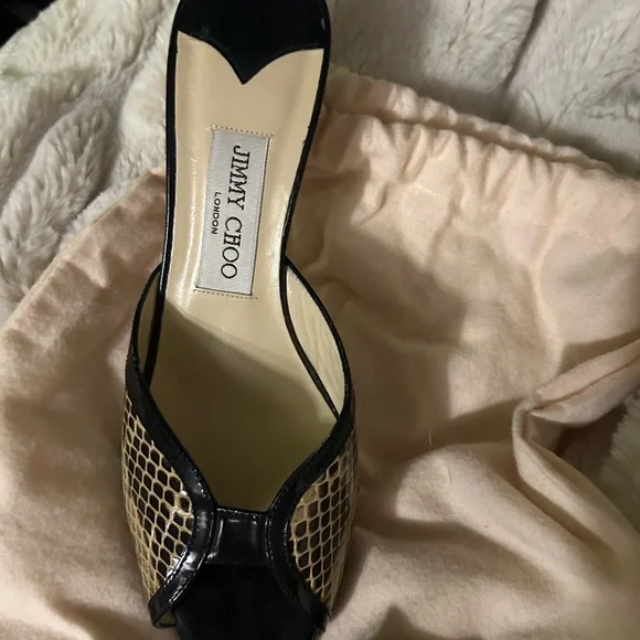 Vintage Jimmy Choo Black and Beige leather Snakeskin print with dust bag. ✨ - Picture 8 of 10